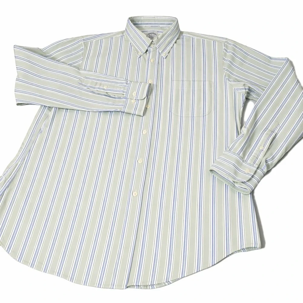 Brooks Brothers Regent LOT OF 2  L/S Shirt‎ Button NON IRON L EUC Seersucker